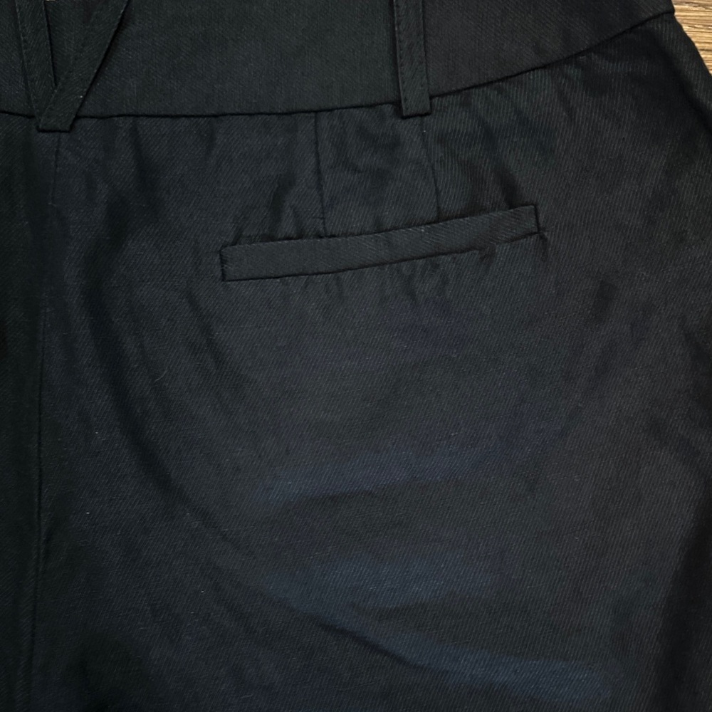 Ann Taylor LOFT Petites Black Linen Tailored Bermuda Shorts - Picture 5 of 6